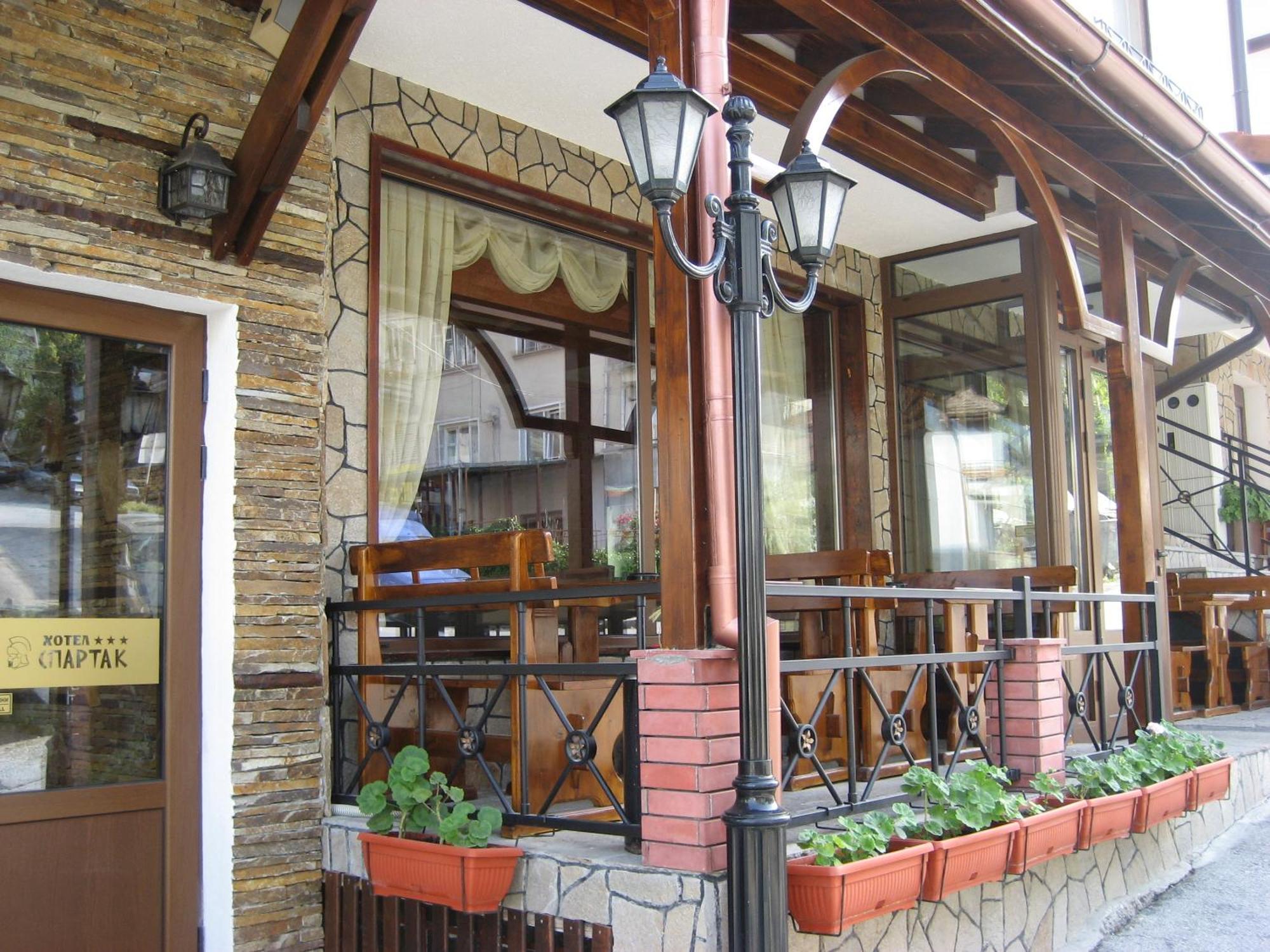 Spartak Family Hotel Smolan Zewnętrze zdjęcie